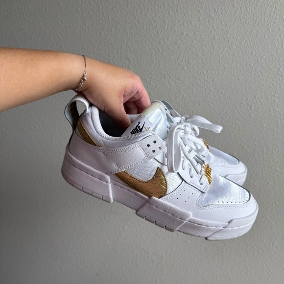 Nike Dunk Low Disrupt White and Gold Platform Size 8.5 DD9676-100 - Picture 1 of 9